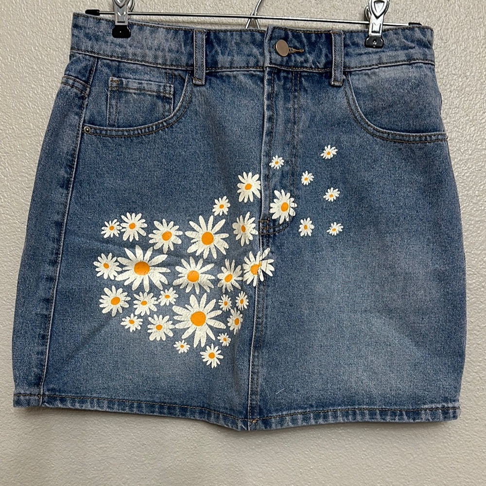 Blue Mini Pencil Skirt with Floral Design for Casual Wear